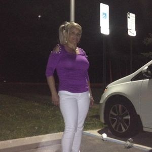 Meet your Posher, Lorena